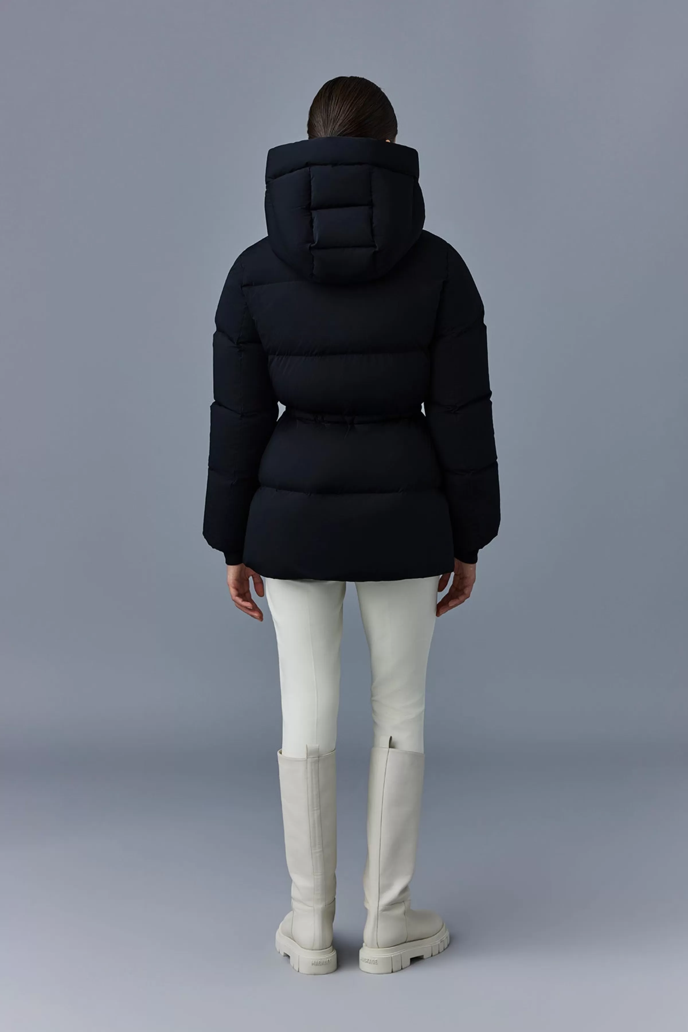 Freya, Stretch Light Down Jacket For Ladies | ® US | Mackage Store