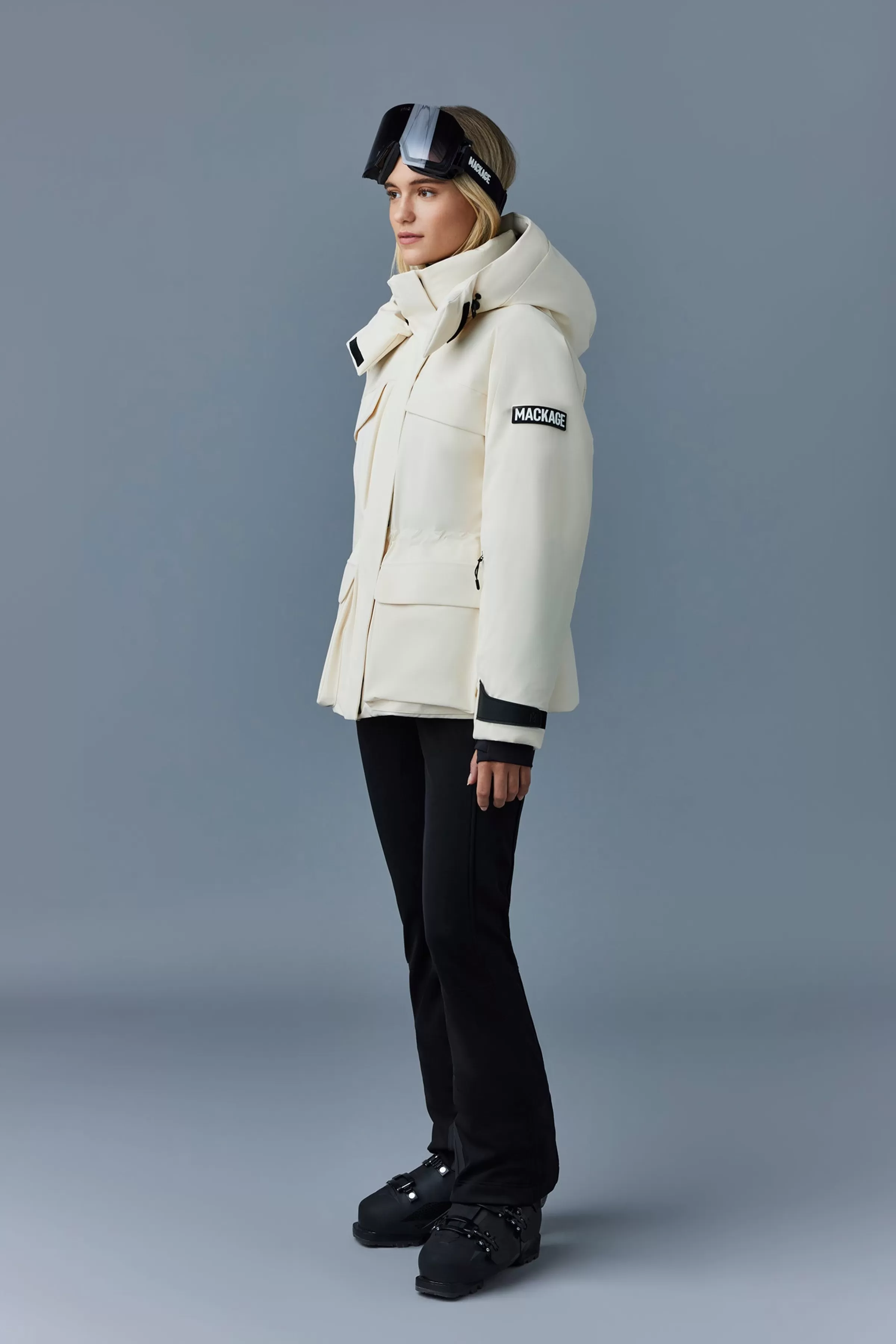 Iclyn, Medium Down Ski Jacket With Removable Hood For Ladies | ® US | Mackage New