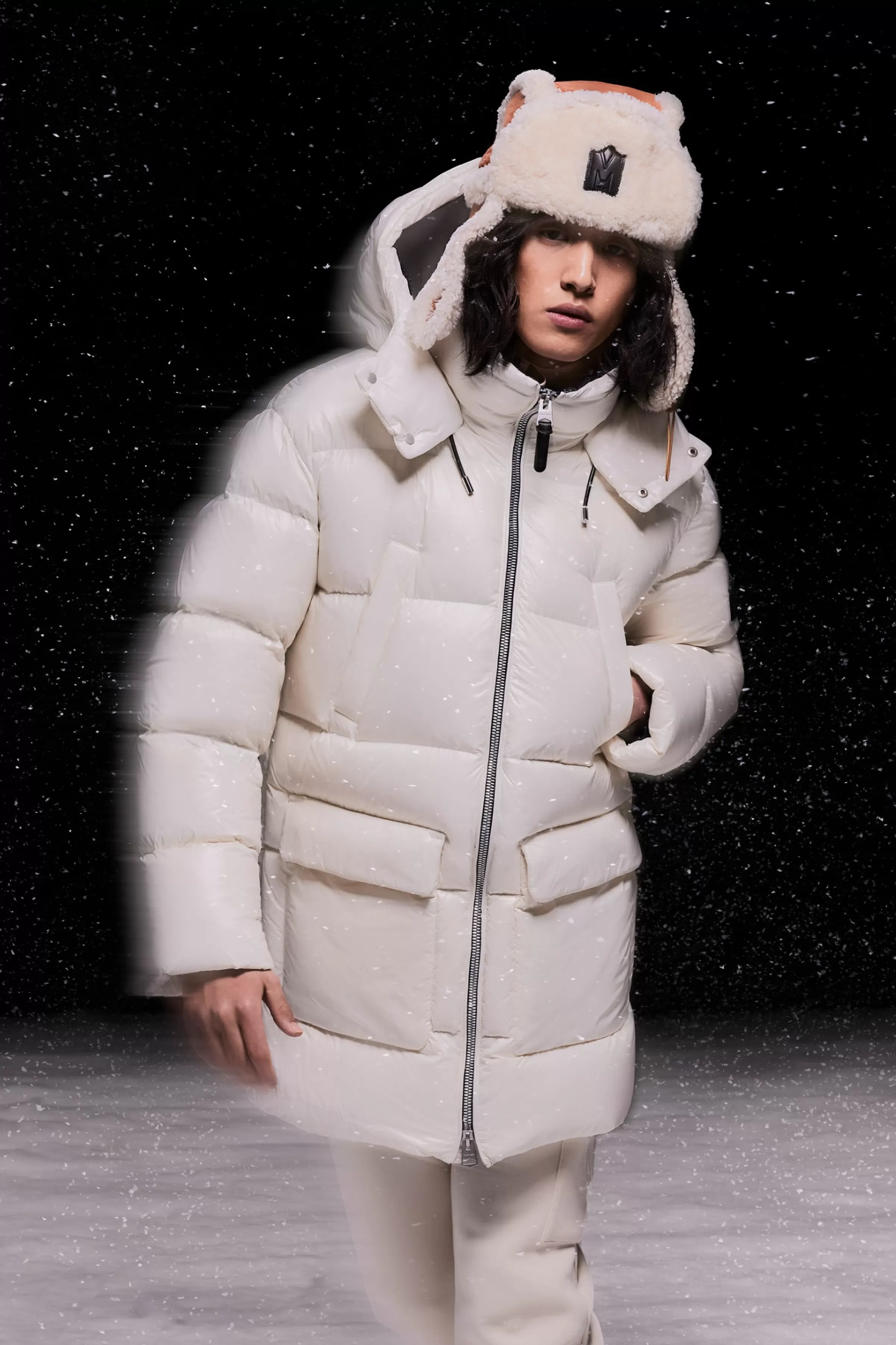 Kendrick, Lustrous Light Down Parka With Hood For Men | ® US | Mackage Sale