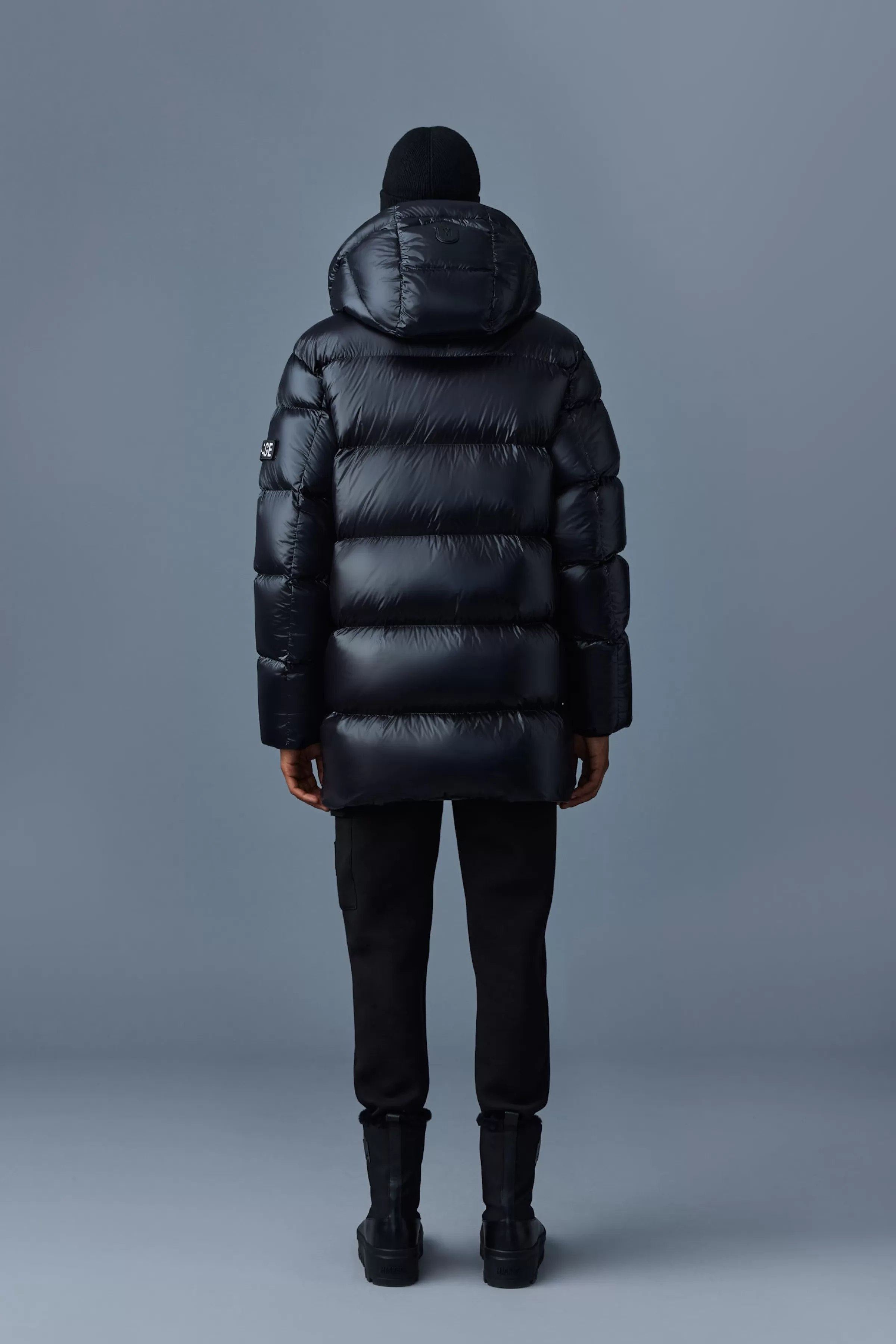 Kendrick, Lustrous Light Down Parka With Hood For Men | ® US | Mackage Sale