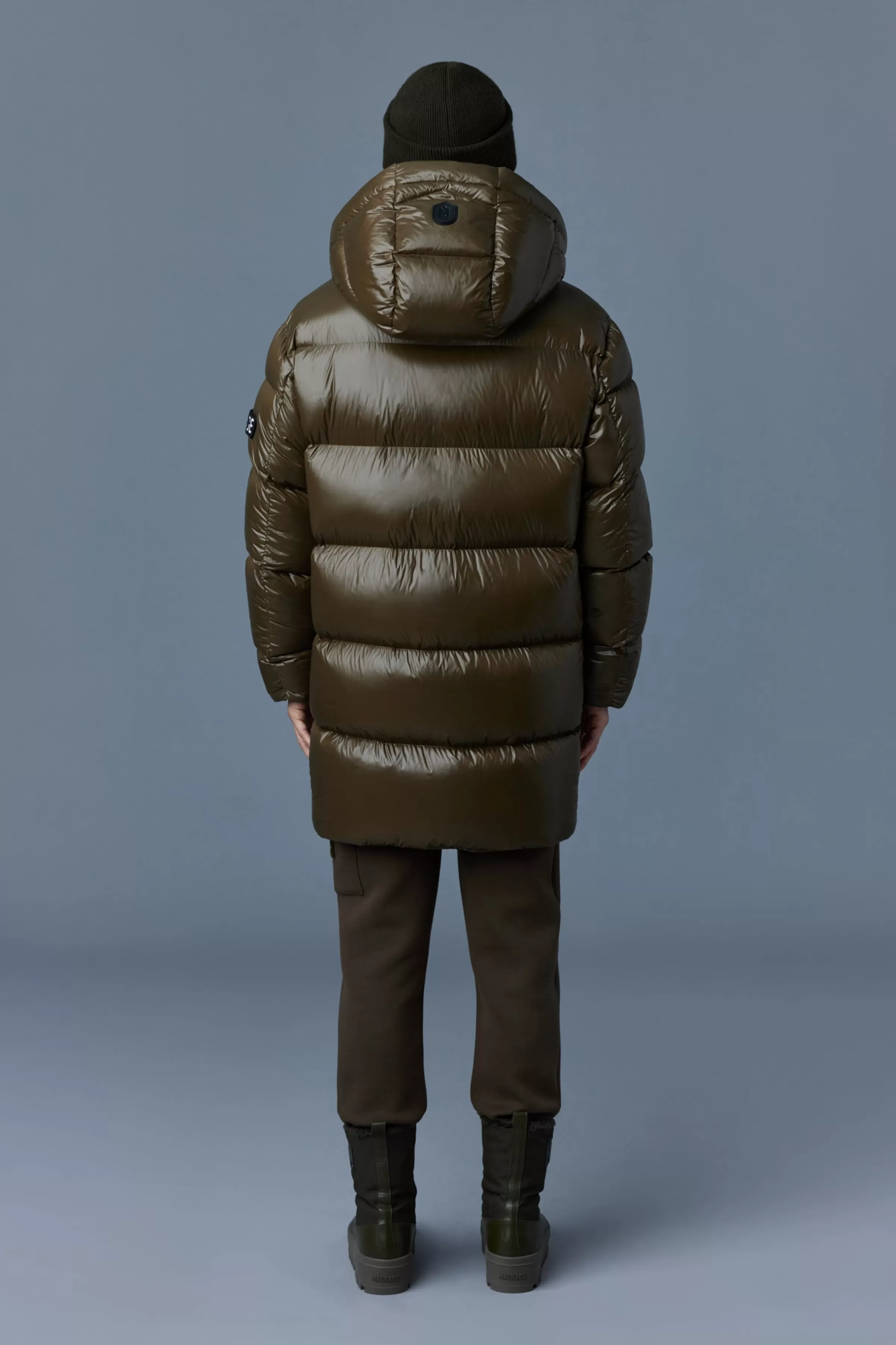 Kendrick, Lustrous Light Down Parka With Hood For Men | ® US | Mackage Sale