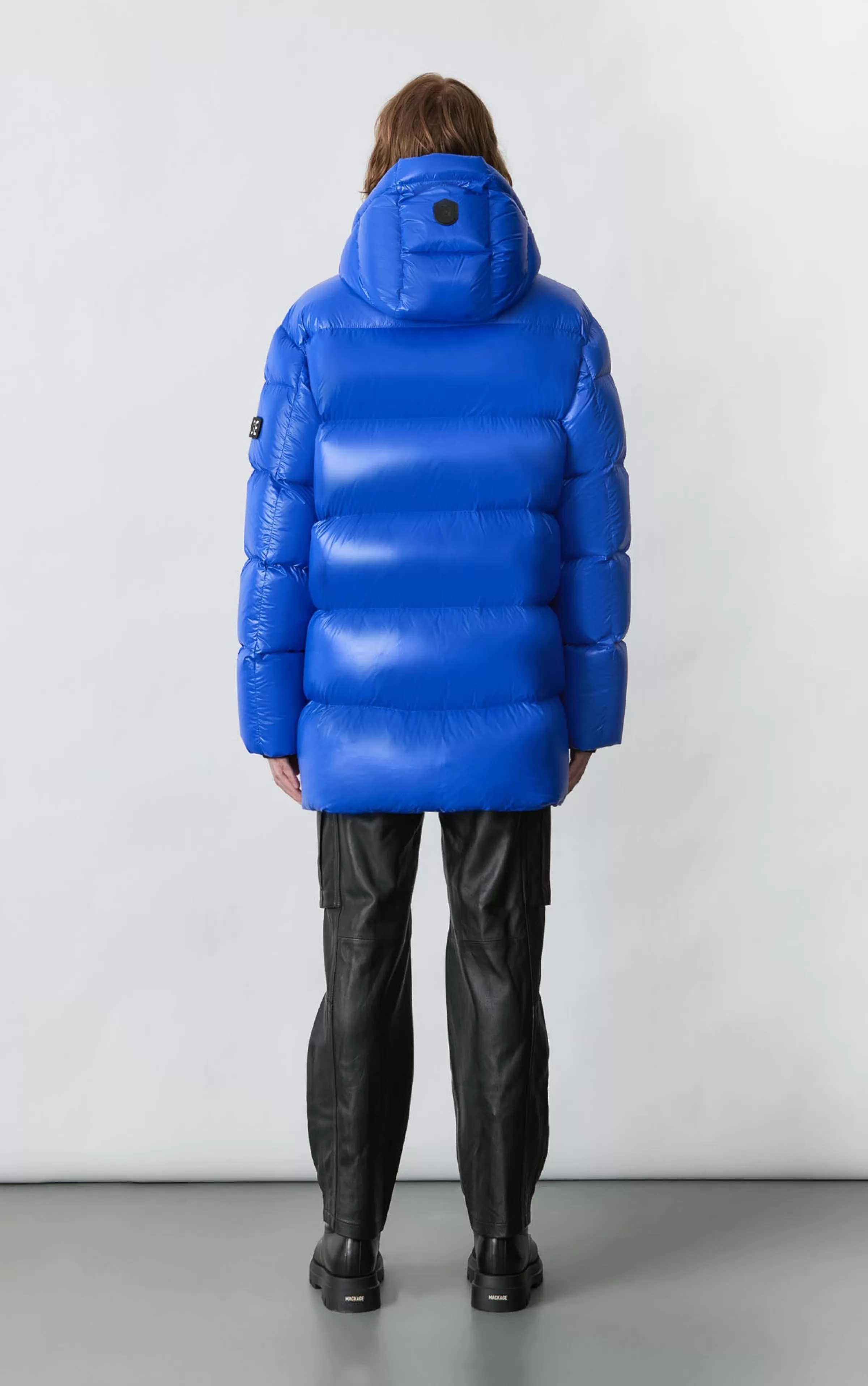 Kendrick, Lustrous Light Down Parka With Hood For Men | ® US | Mackage Sale