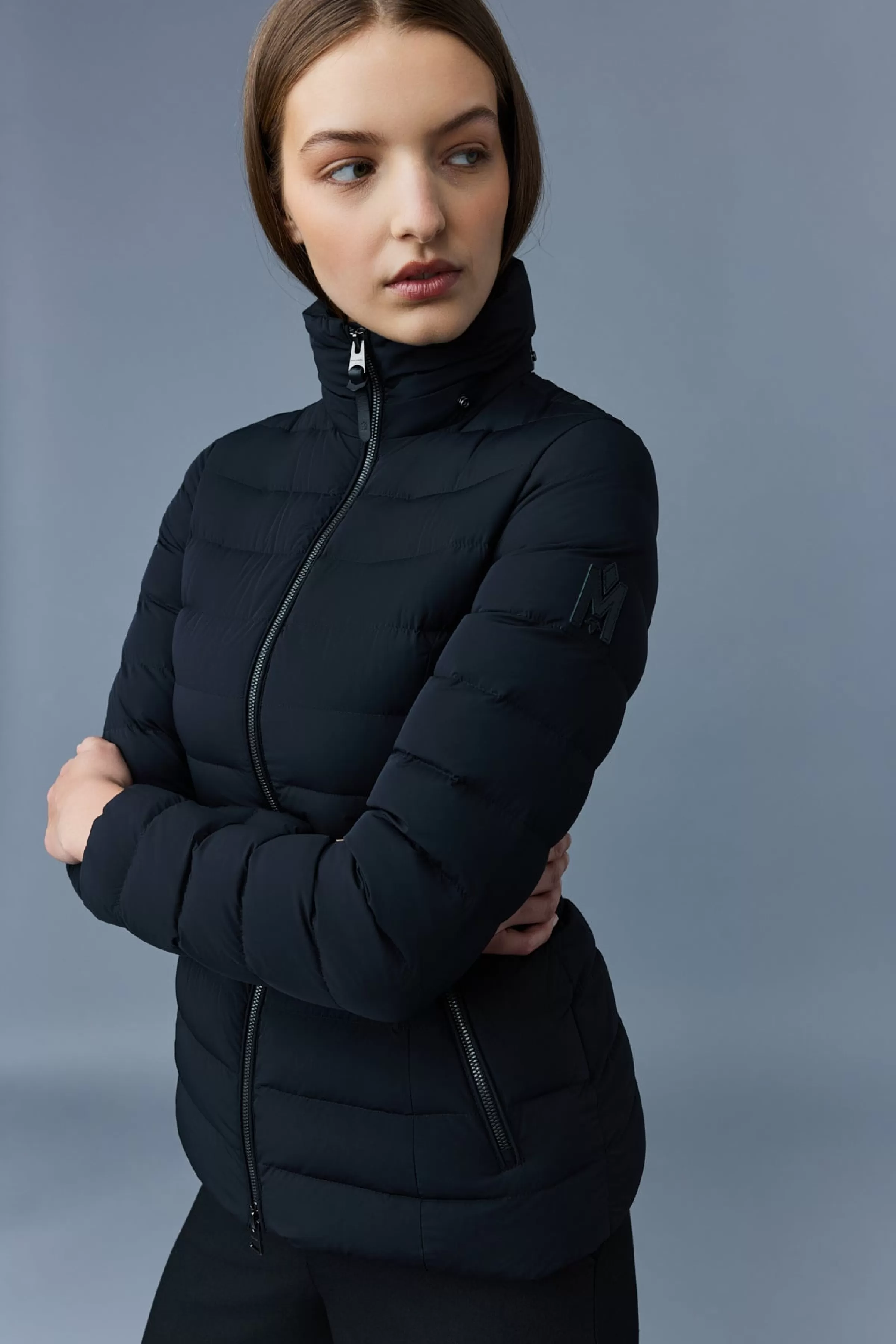 Michi, Agile-360 Stretch Light Down Jacket With Hood For Ladies | ® US | Mackage Best Sale