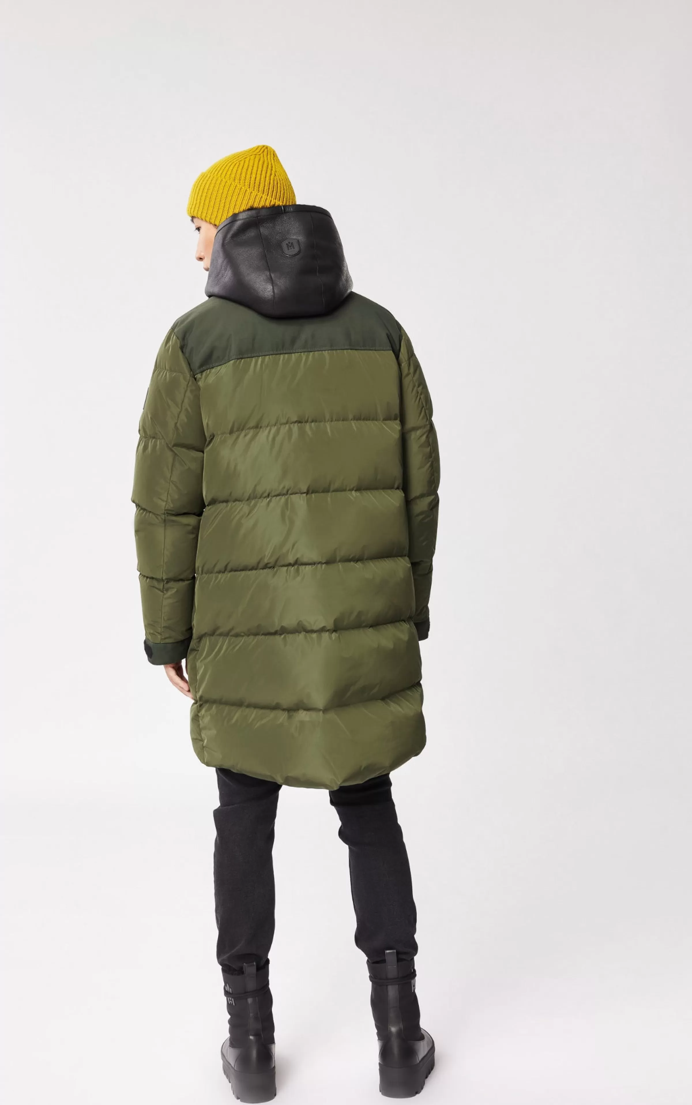 Reynold, Down Coat With Removable Shearling Bib And Hood For Men | ® US | Mackage Best Sale