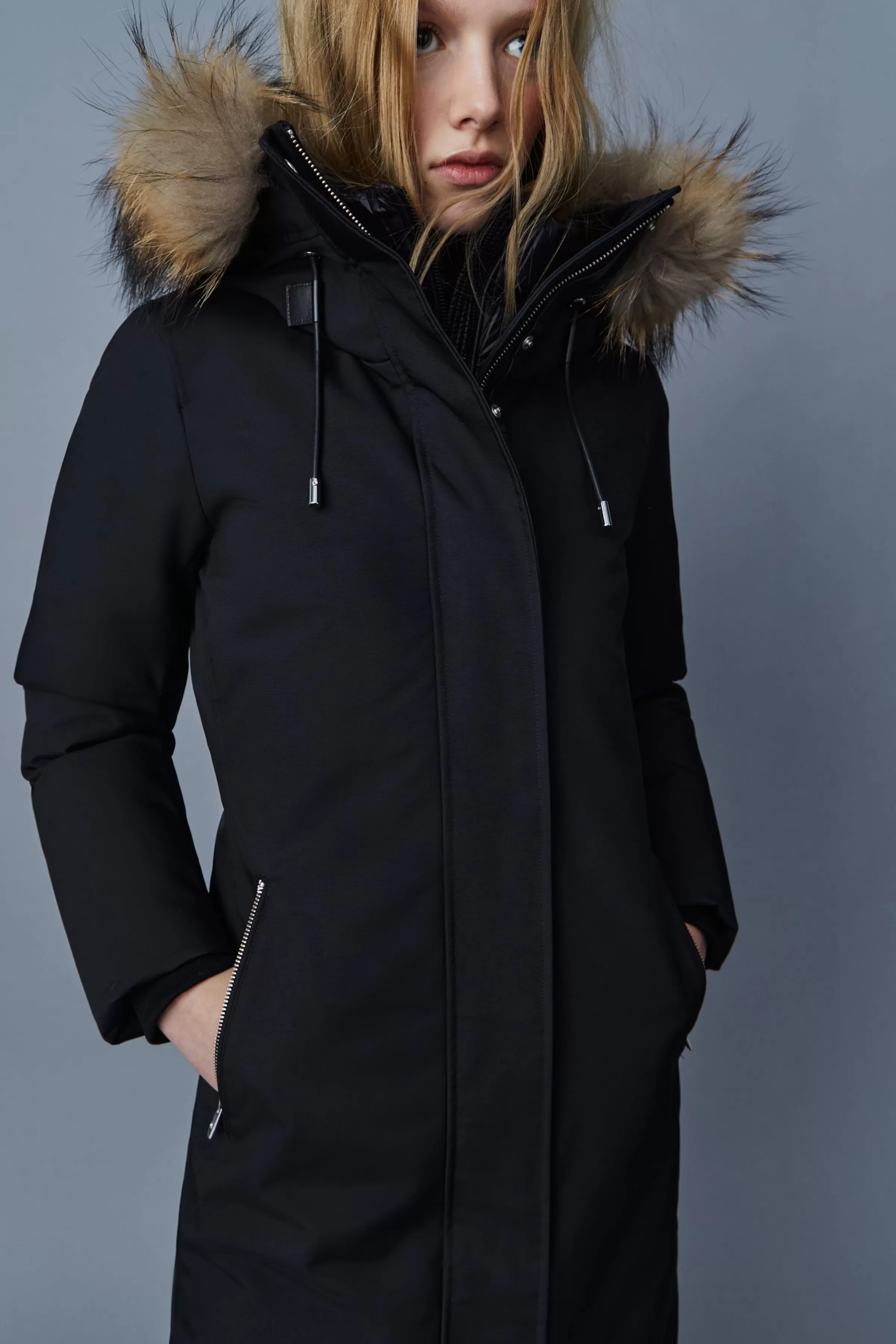 Shiloh, 2-in-1 Fitted Down Coat With Removable Bib And Natural Fur For Ladies | ® US | Mackage Sale
